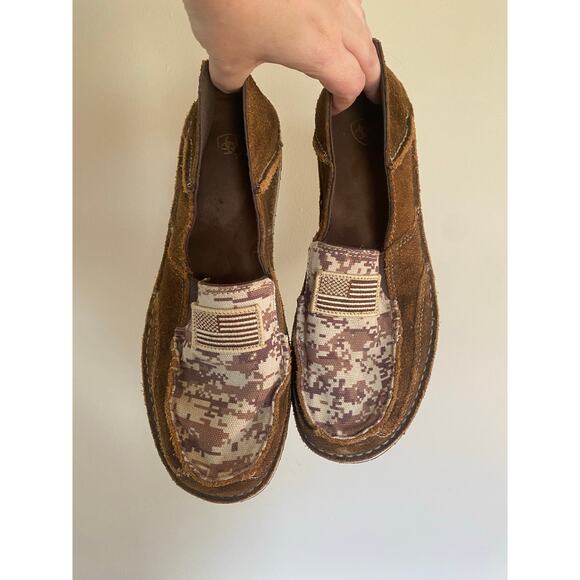 Womens Ariat Leather Cruiser Patriot Slip On Size 10 Camo - Picture 1 of 7